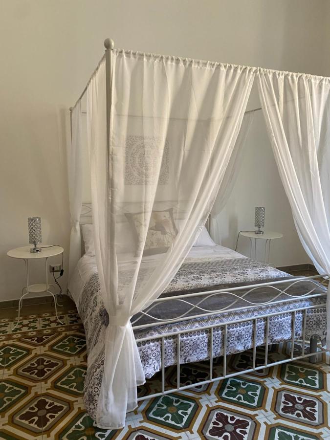 Apartamento La Casa Di Nonna Titina Lecce Exterior foto