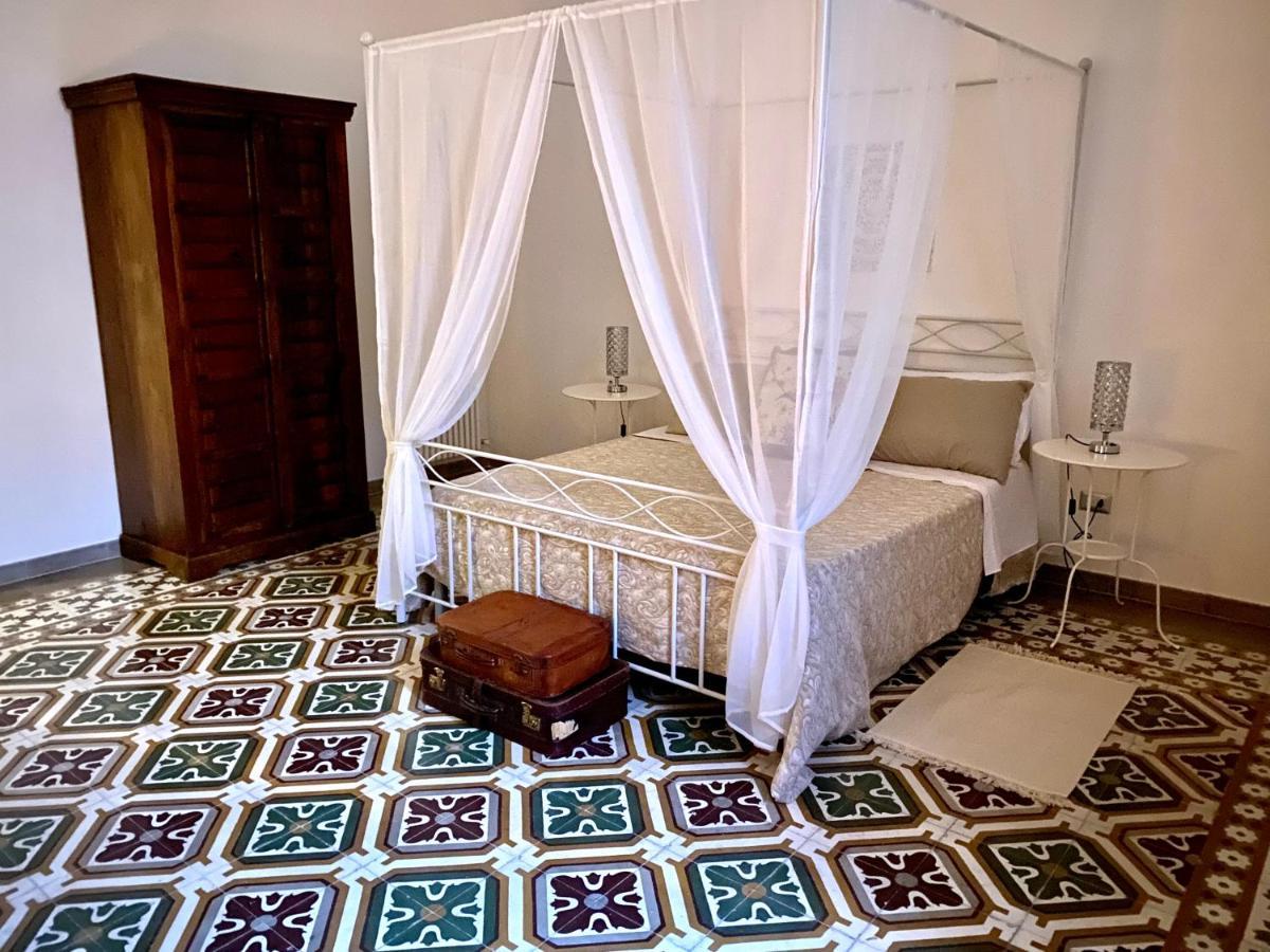 Apartamento La Casa Di Nonna Titina Lecce Exterior foto